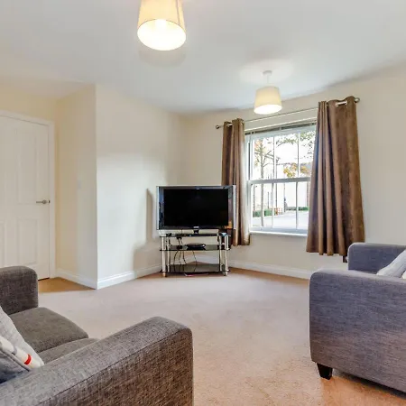 Perriwinkle Reighton