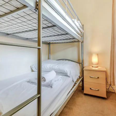 Perriwinkle * Reighton